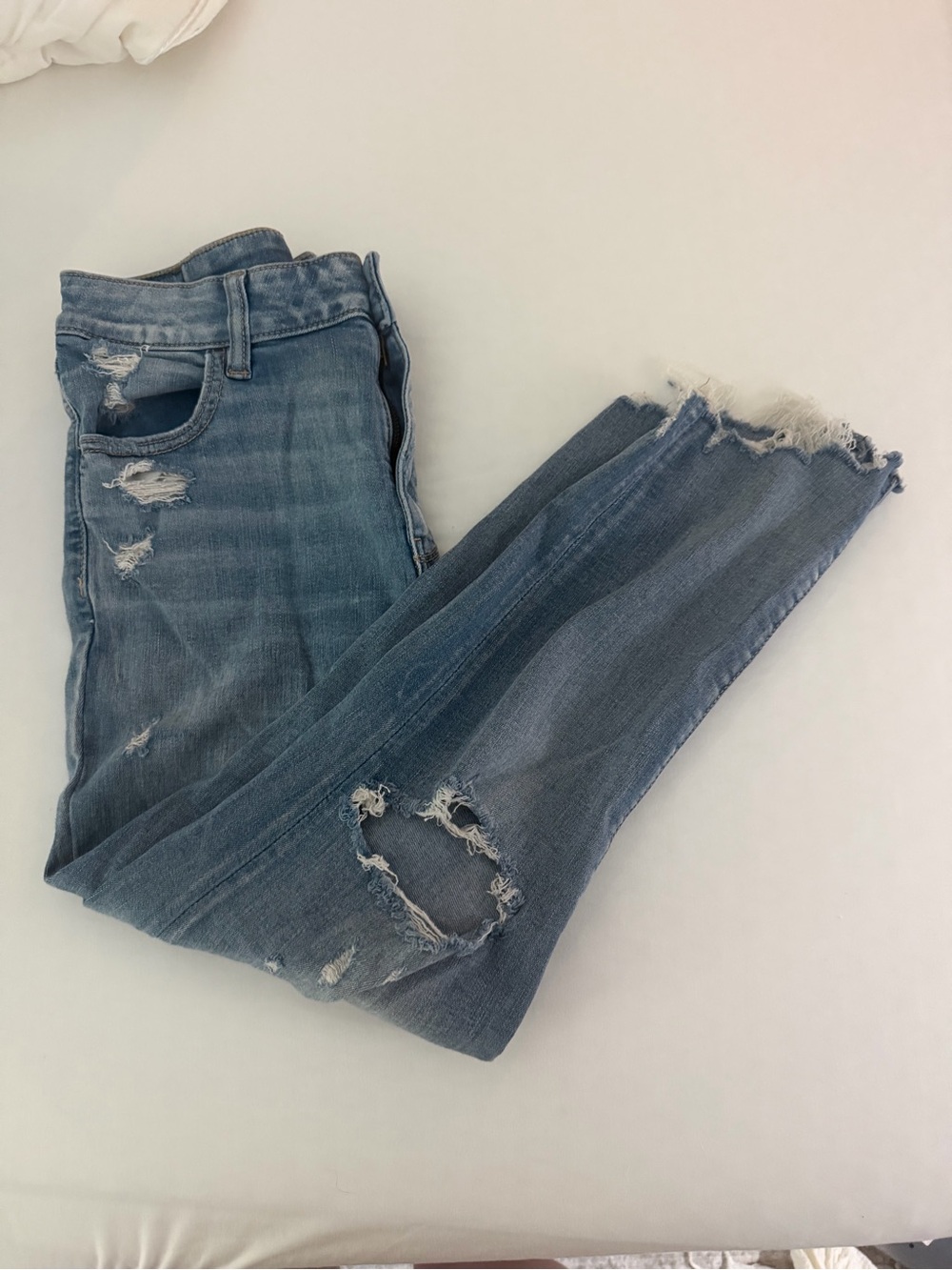 American Eagle Outfitters Light Blue Distressed High Rise Jegging Crop Jeans